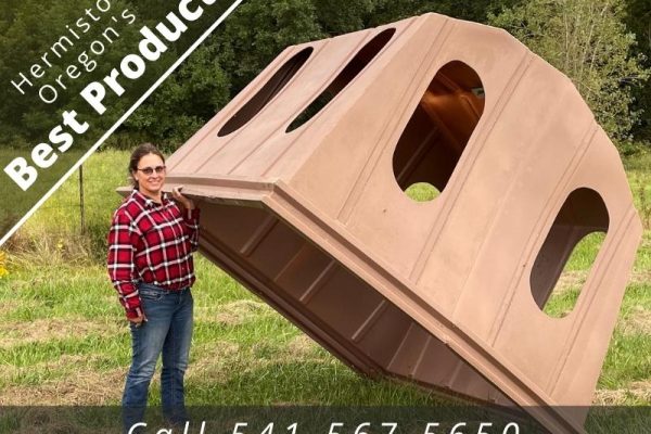 Hermiston Oregon Covered Horse Hay Feeder - NW Farm Supply